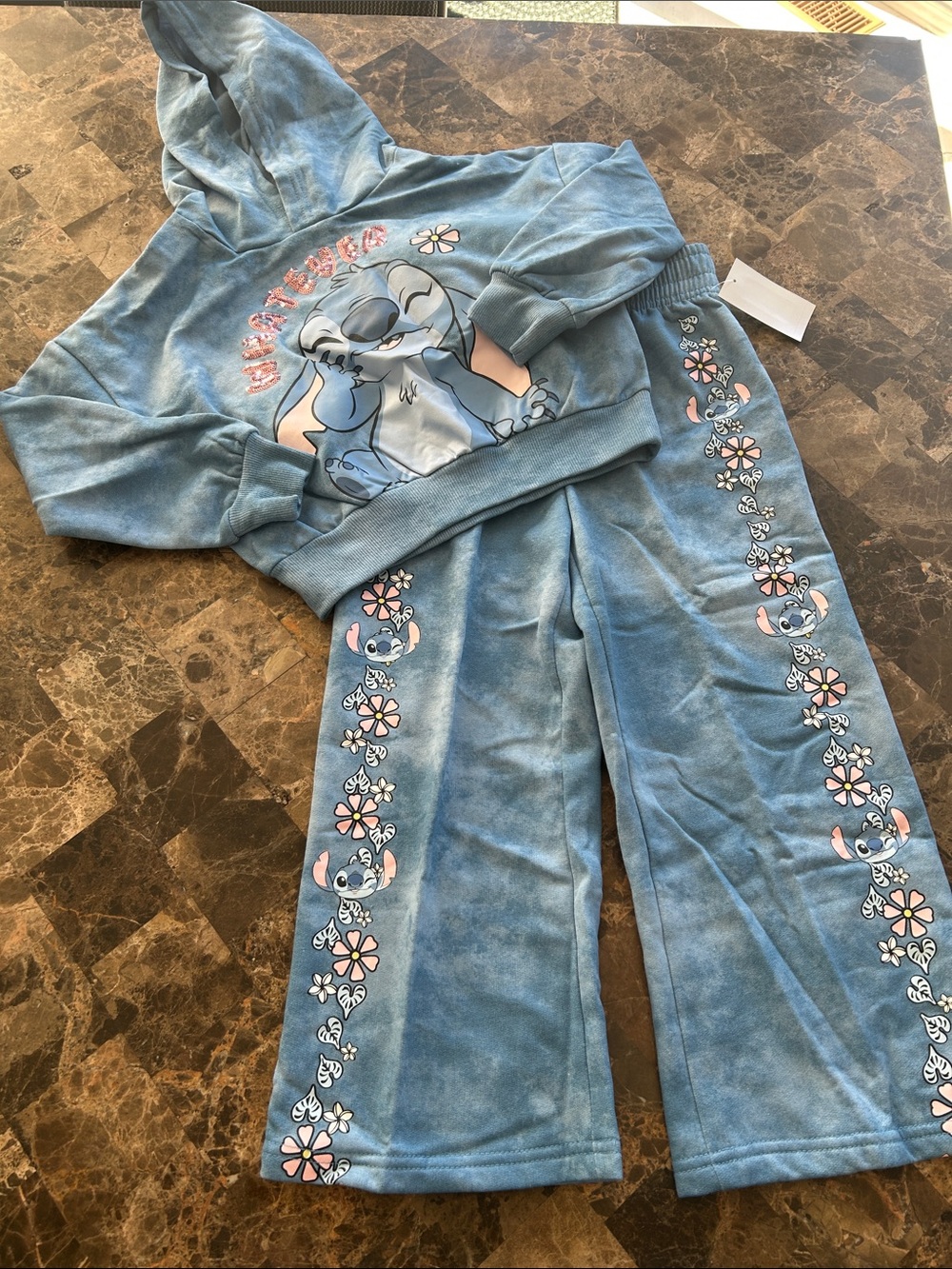 NWT 🆕 Disney Stitch Kids Blue Hoodie and Pants Set size 4/5 years